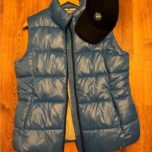 Bundle BMW XL Blue Vest and BMW Black Hat